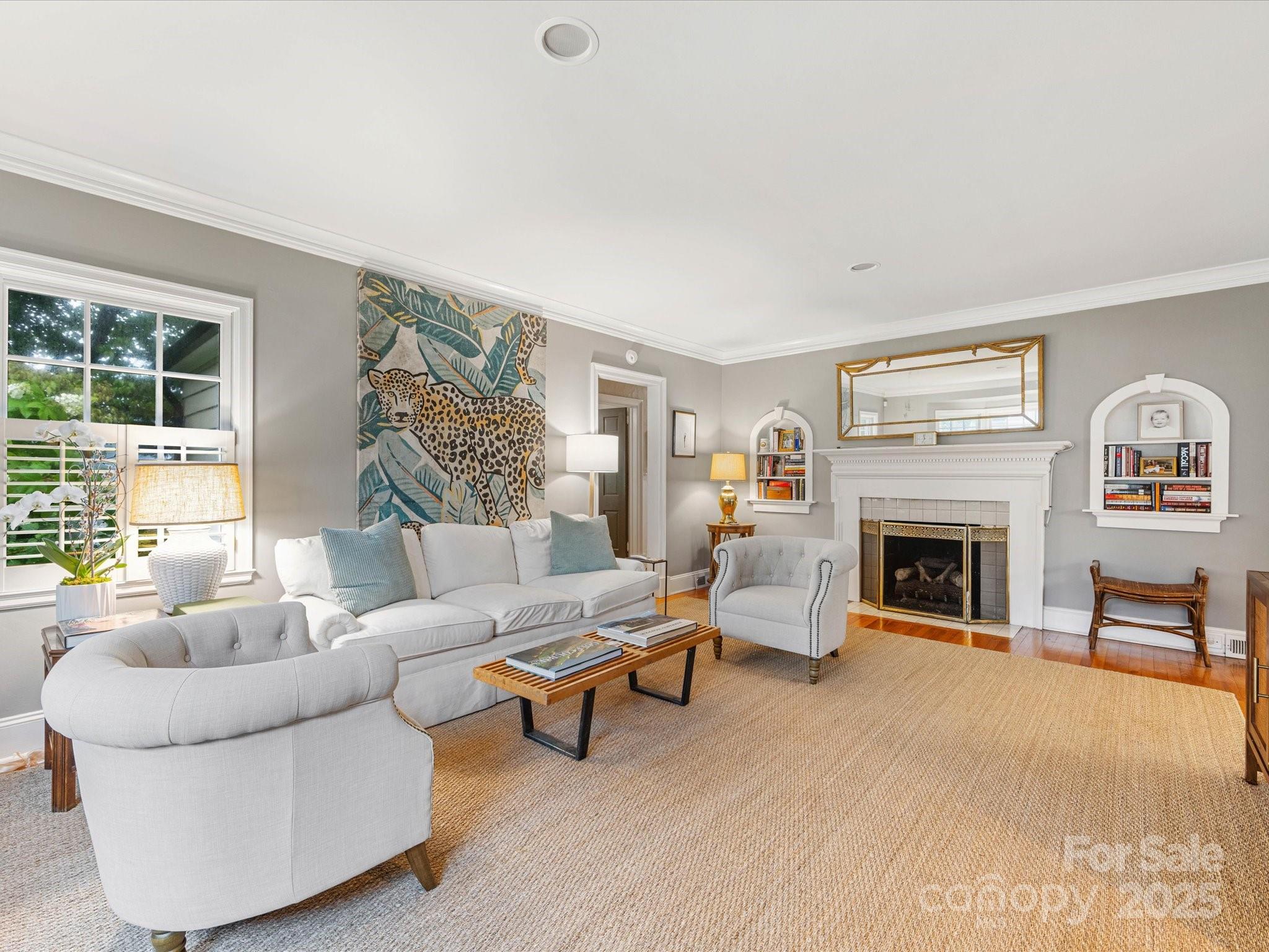2432 Hassell Place
