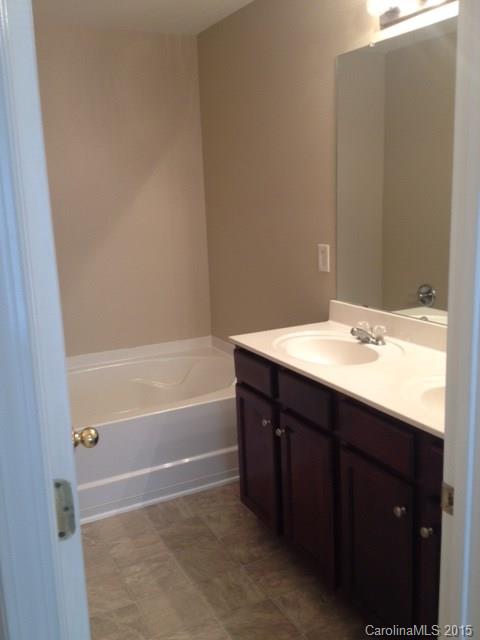 Moss Creek Village - Residential Lease