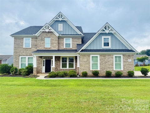 Photo of 15313 Altomonte Avenue, Charlotte, NC 28227 (MLS # 4438595)