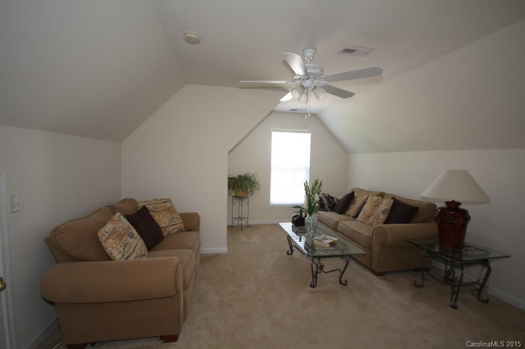 Autumn Cove At Lake Wylie - Residential