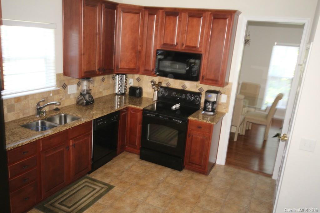 Autumn Cove At Lake Wylie - Residential