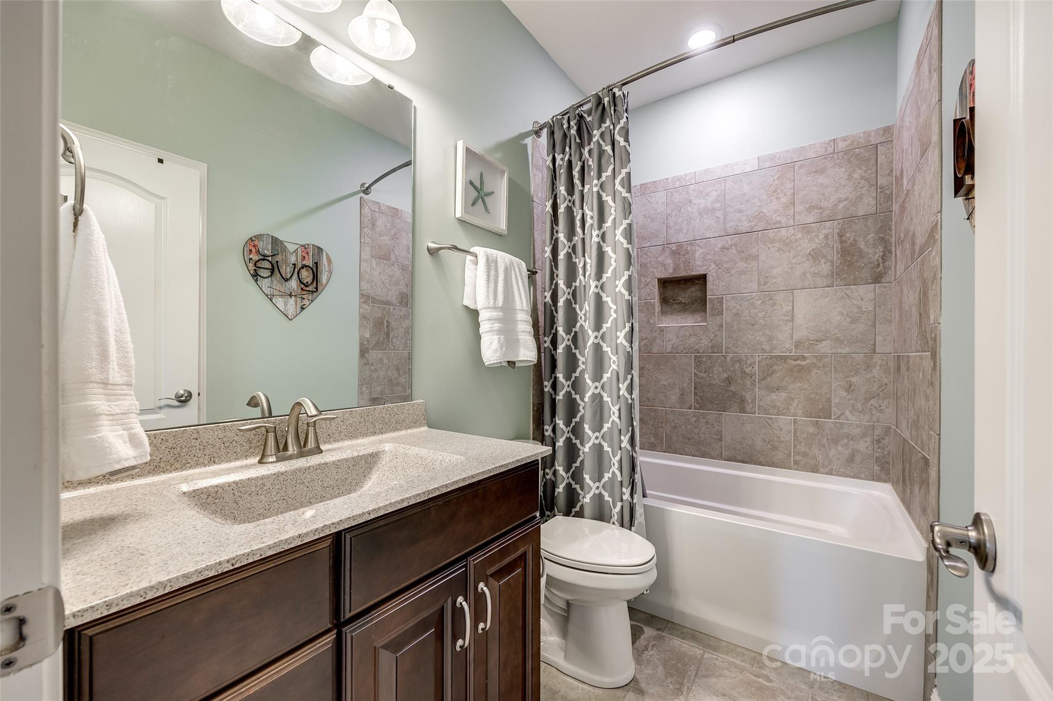 The Preserve At Riverchase - Residential