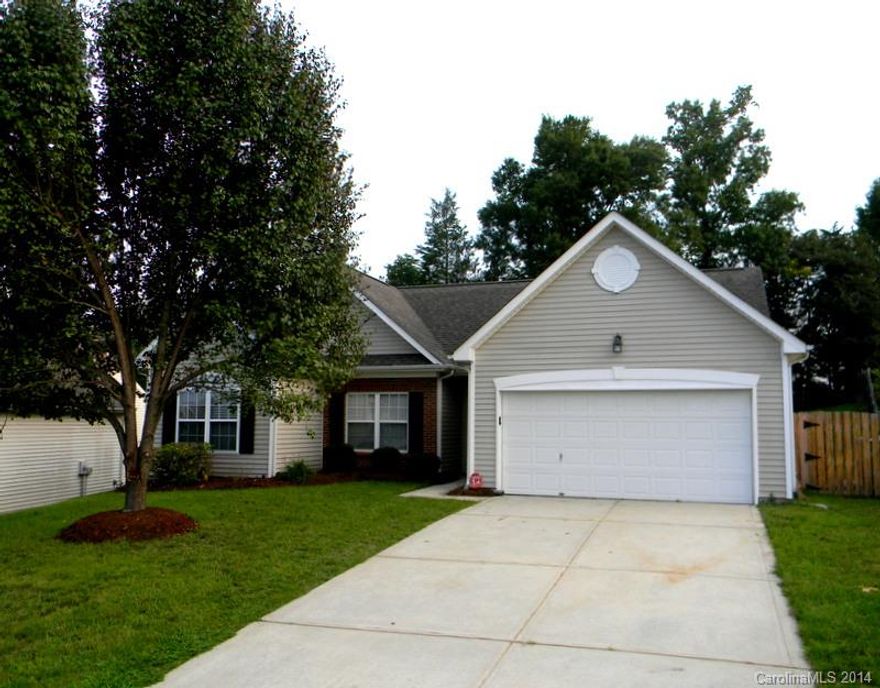 Newly Updated Ranch, Move in Ready! This Home Features over a .25 Acre Lot just Minutes from I-485, Spacious Master Suite with Wood Floors, Double Vanity Bathroom with Walk-In Closet, Separate Shower and Garden Tub. Functional Split Bedroom Floorplan with Open Great Room and Kitchen. Fenced Backyard and Extended Deck make the Backyard Perfect for Entertaining. New 30 Year Architectural Roof in 2012. Too Many Features to List. This Home Is A Must-See!