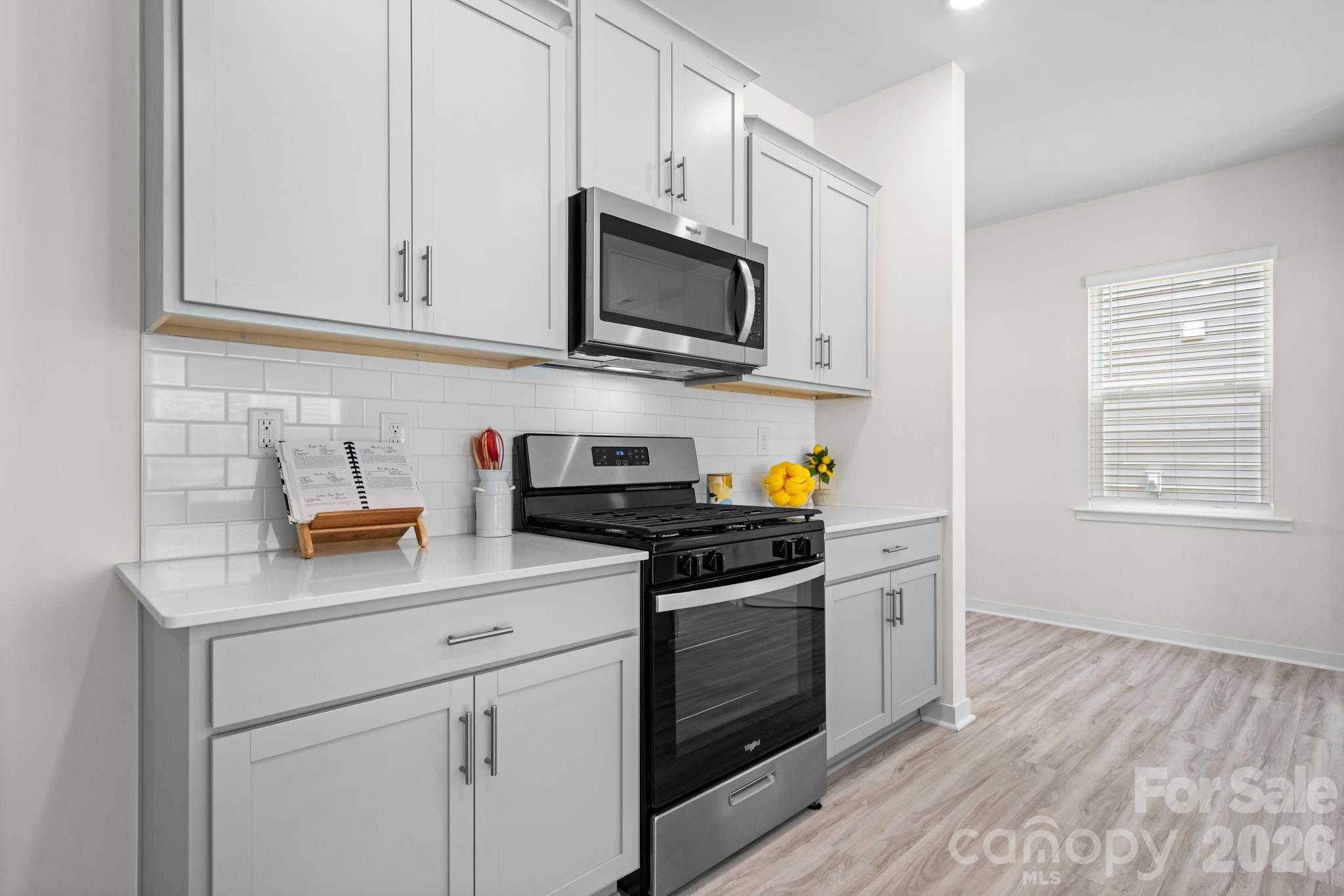 The Hamptons at Hickory - Residential