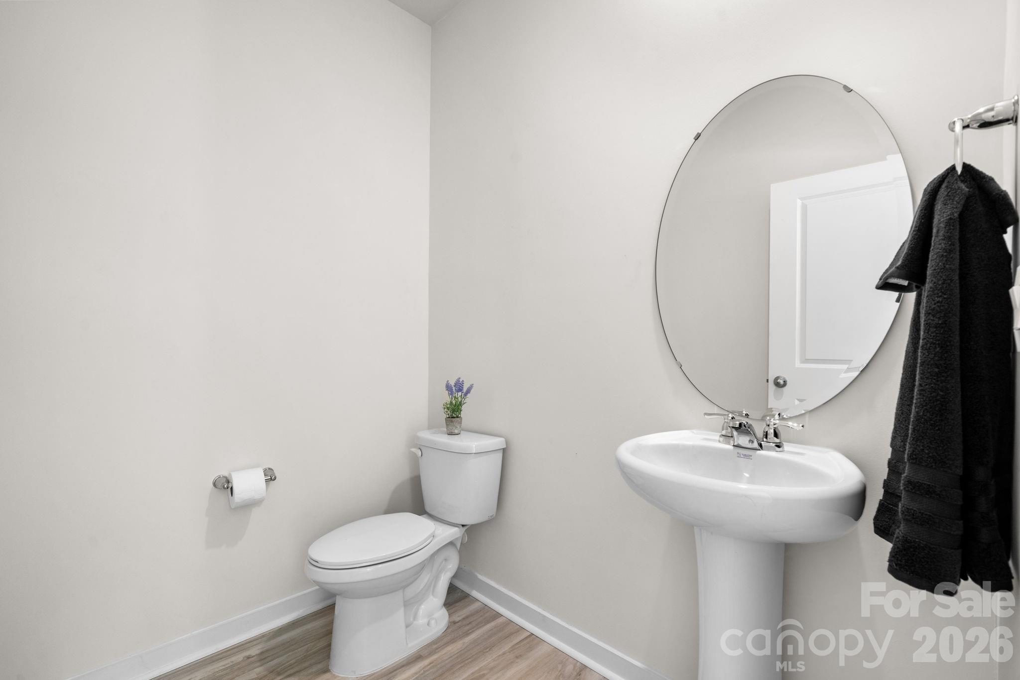 The Hamptons at Hickory - Residential