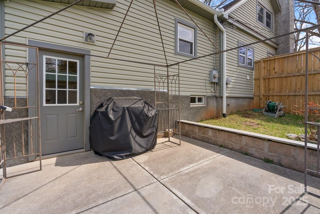 listing image 38