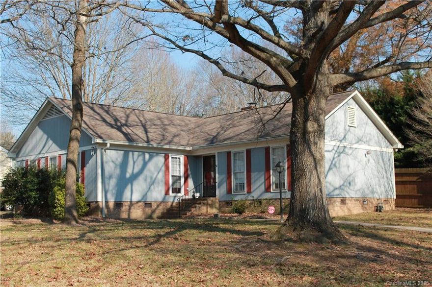 PRICE REDUCED - One Story Home on 0.35 Acre Corner Lot with Mature Oaks.  Perfect for Entertaining outdoors with double PATIOS or inside with FORMAL living room, Dinning Room and Separate Den!  GREAT Flowing Kitchen with Huge Window & TONS OF CABINET SPACE. Large secondary Bedrooms and BIG Master Bedroom with Full Bath and a separate Vanity Area with Walk in Closet. OVERSIZED Carport can be easily enclosed to become a detached Garage. Row of Cedars create a privacy wall in the rear. NEW ROOF!!