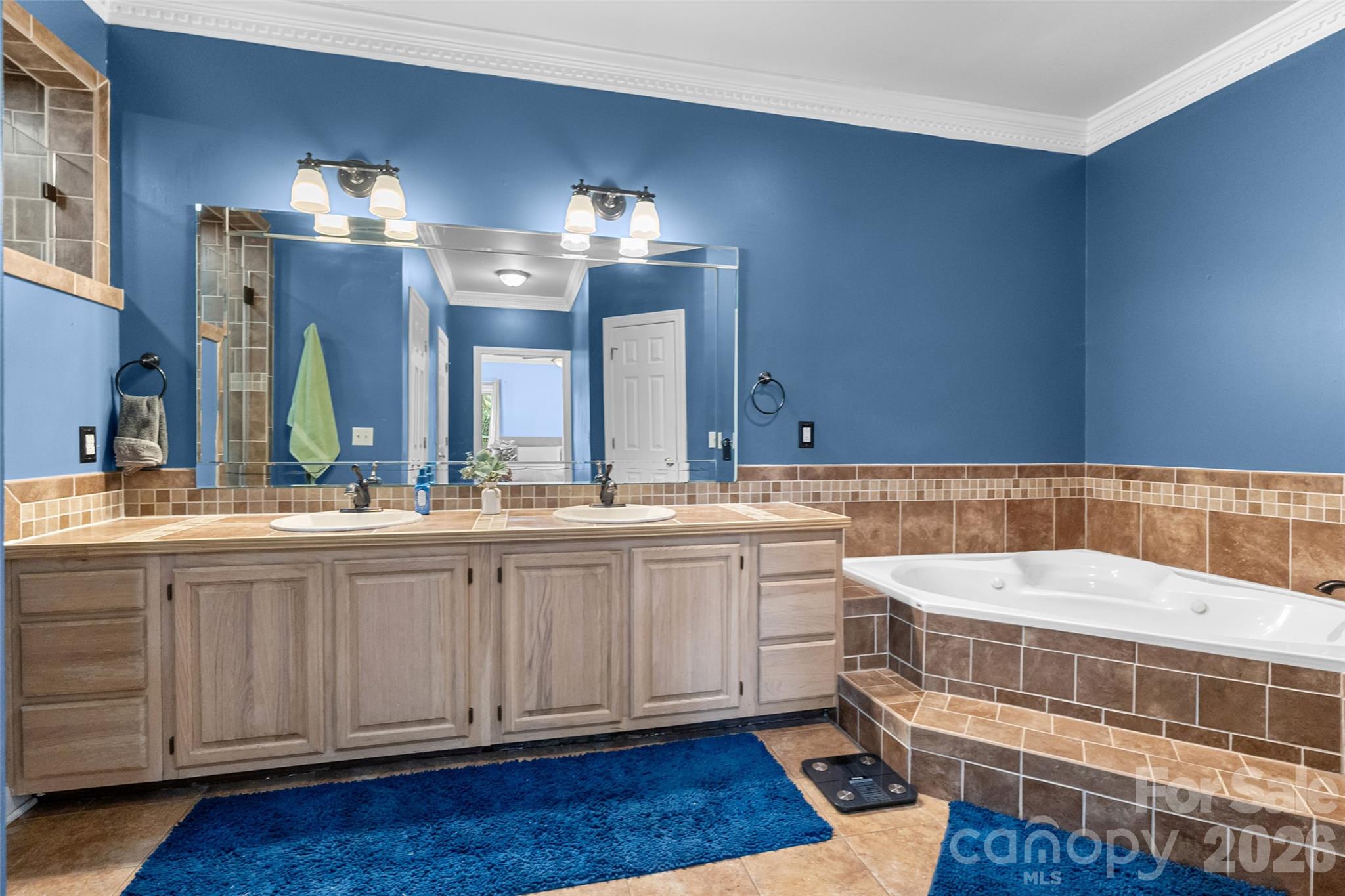 Mallard Head - Residential