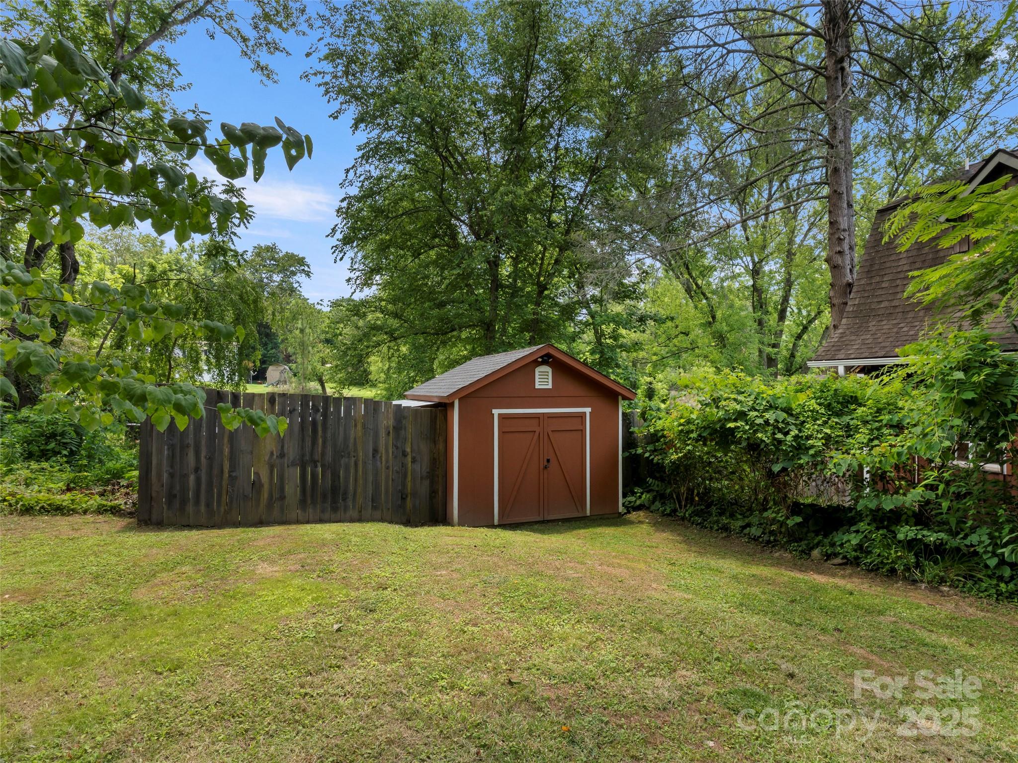 Carolina Homes - Residential