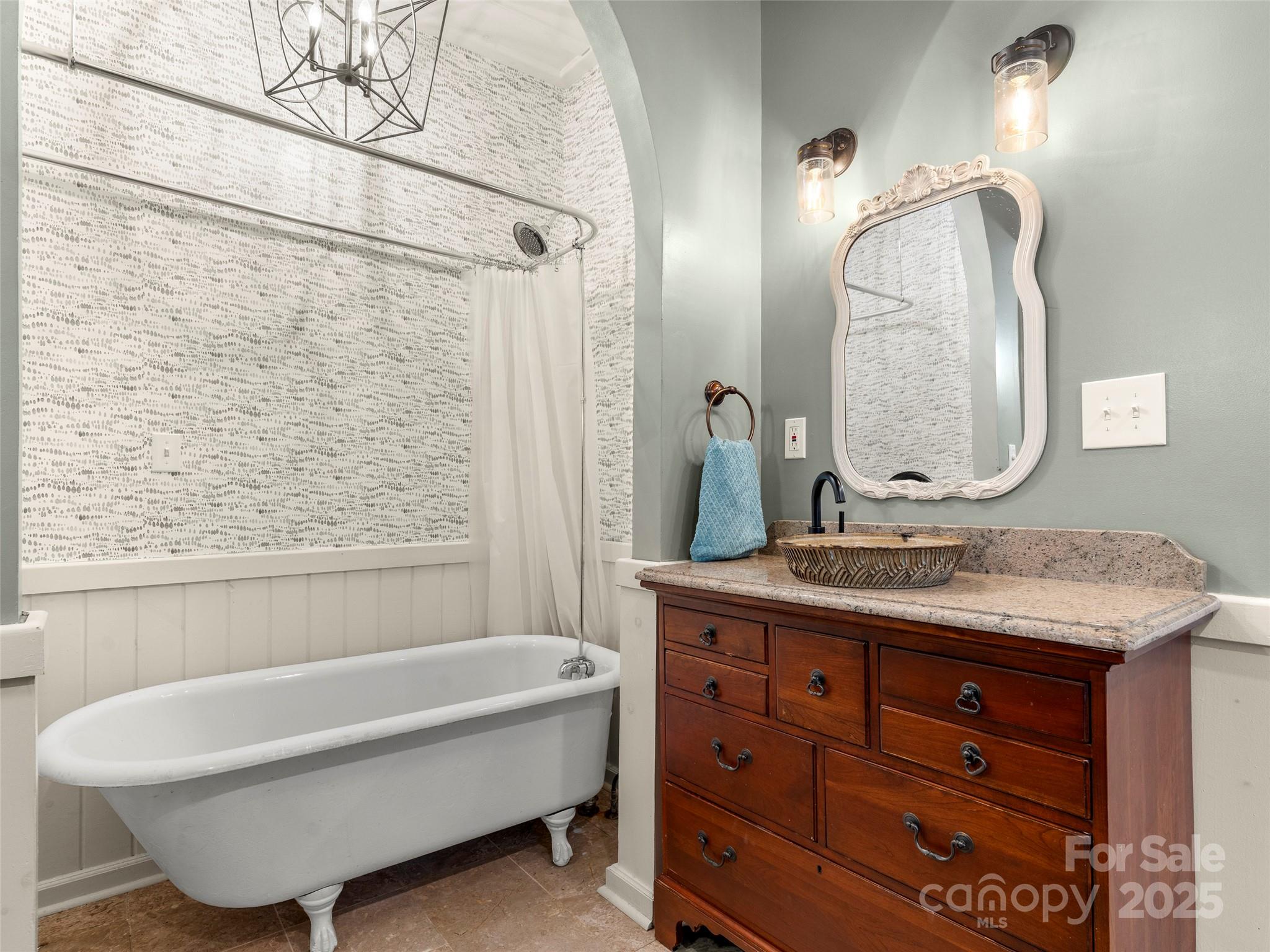 Carolina Homes - Residential