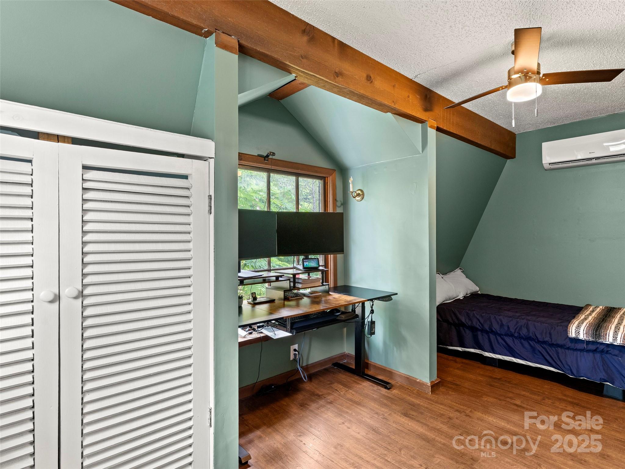 Carolina Homes - Residential