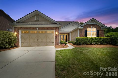Photo of 3743 Salvistrin Street, Charlotte, NC 28214 (MLS # 4396458)