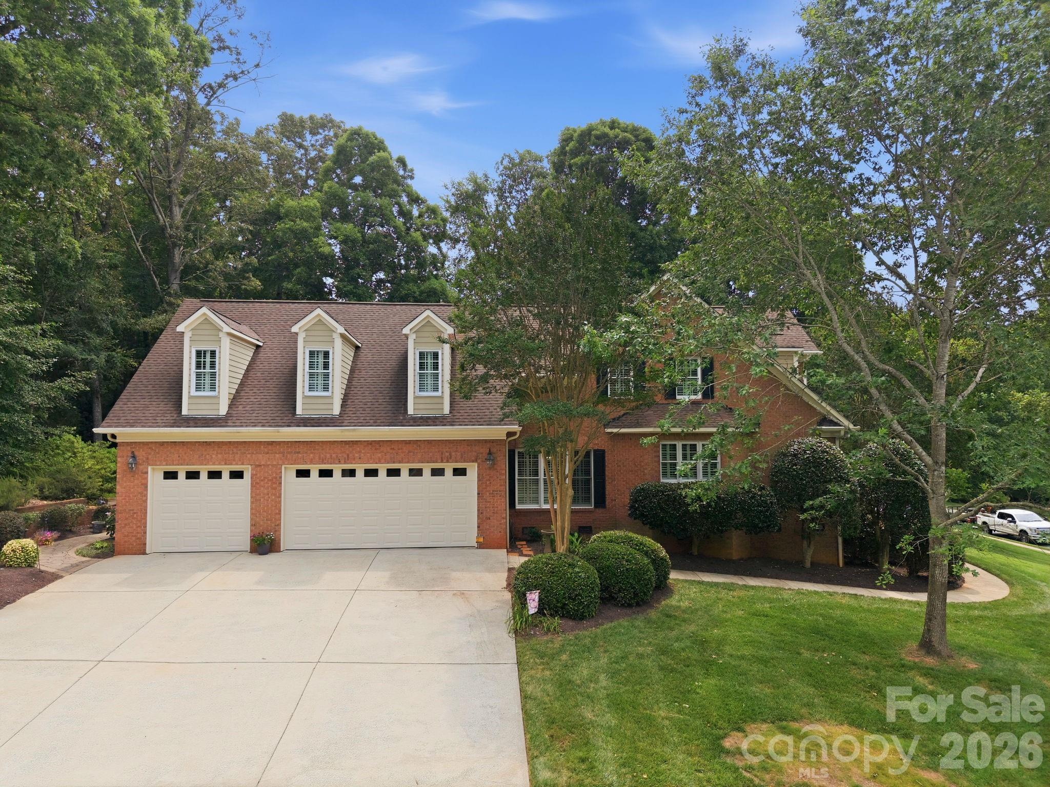 1016 Firethorne Club Drive