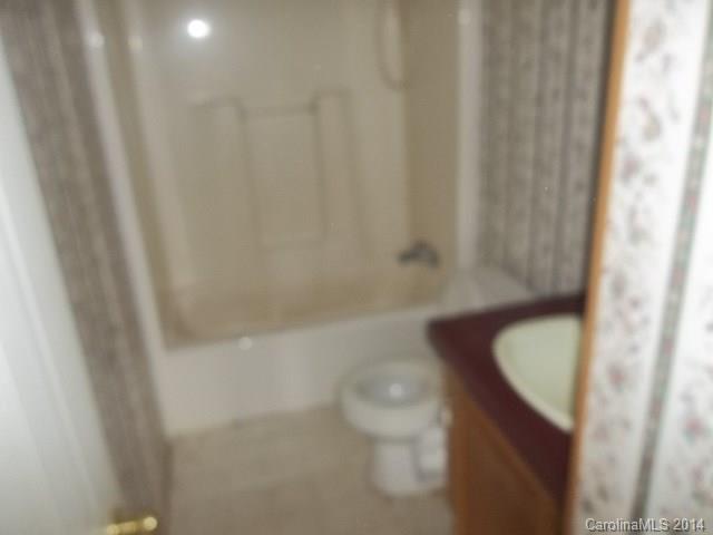 Suncrest Farms - Residential