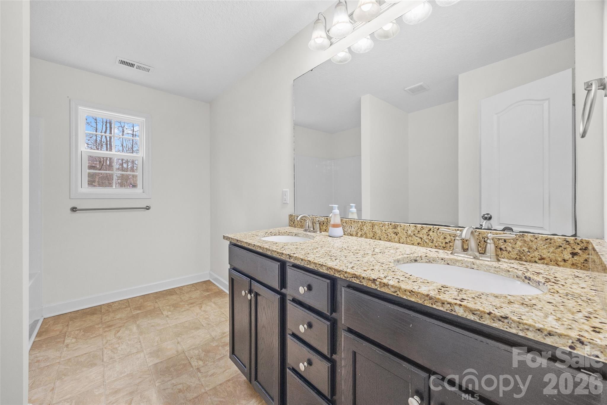 Chandler Woods - Residential