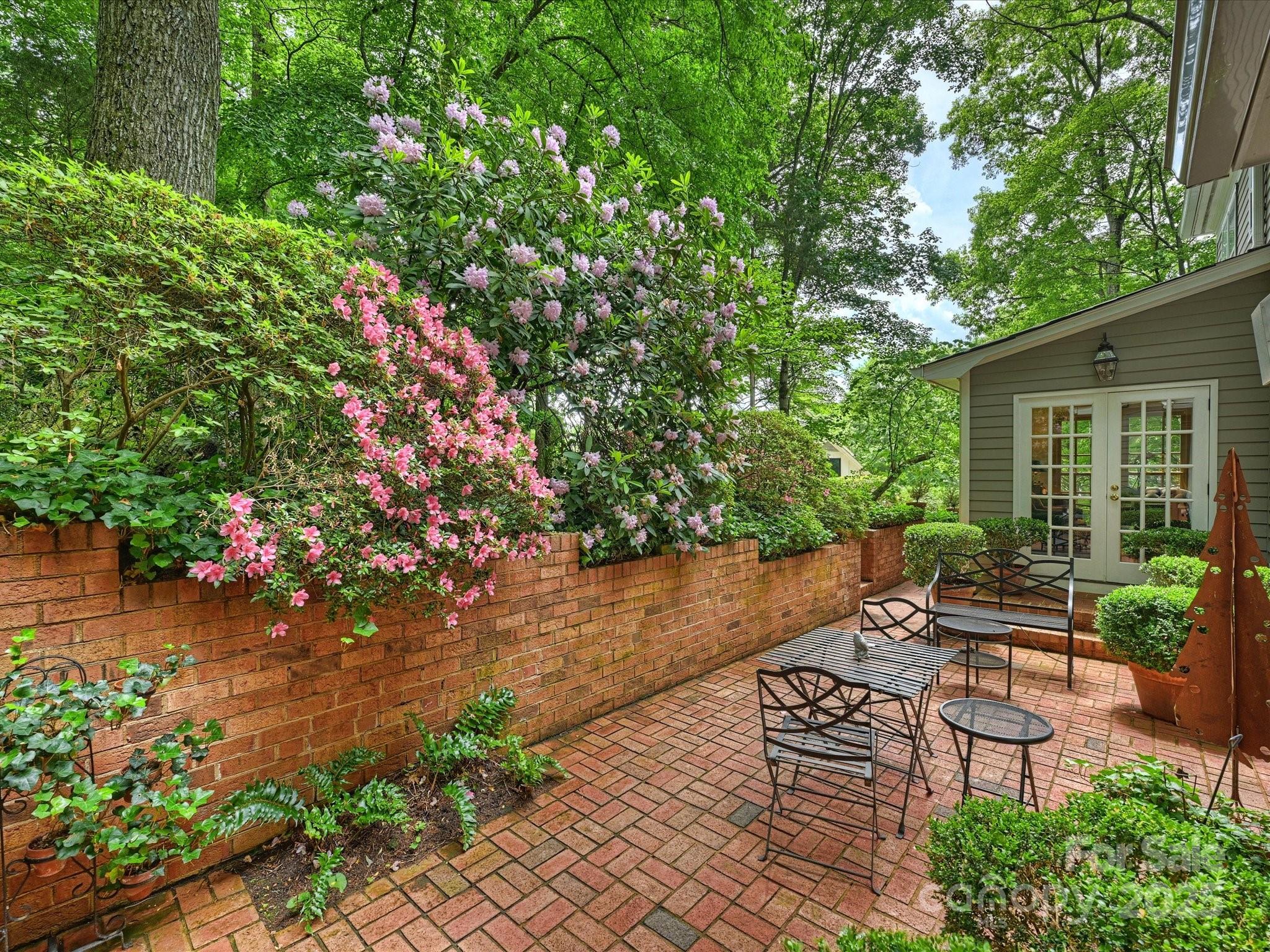 Foxcroft - Residential