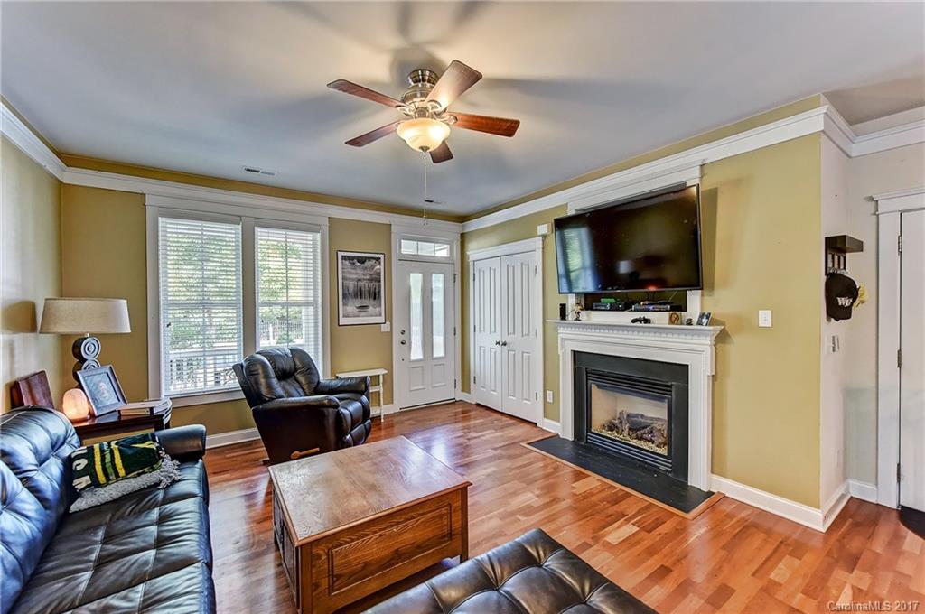 Old Stone Crossing - Residential