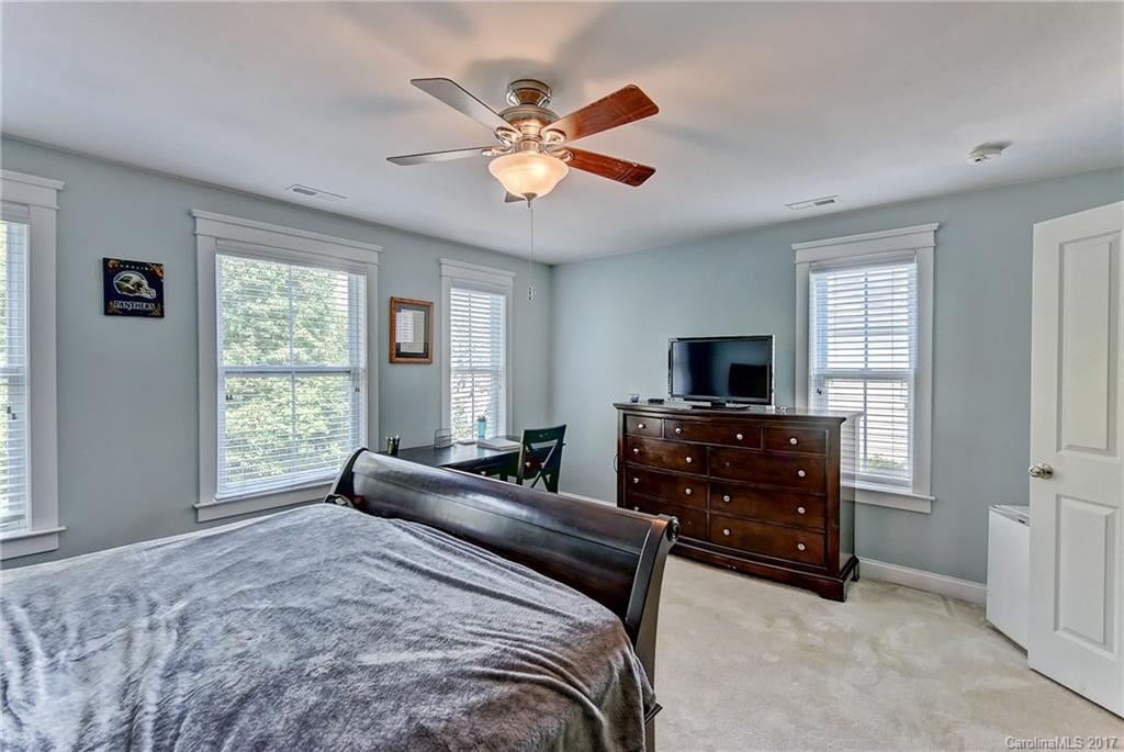 Old Stone Crossing - Residential