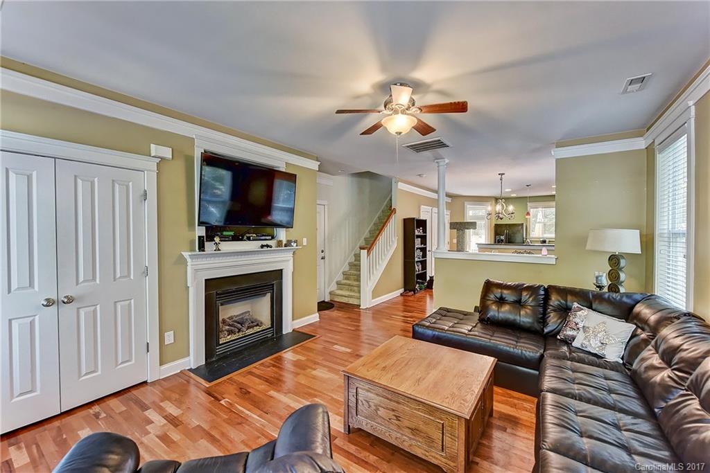 Old Stone Crossing - Residential