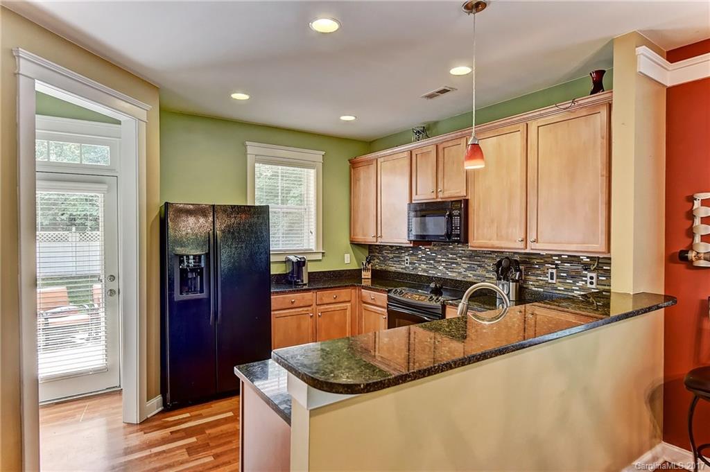 Old Stone Crossing - Residential