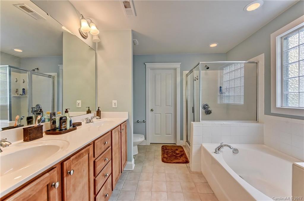 Old Stone Crossing - Residential