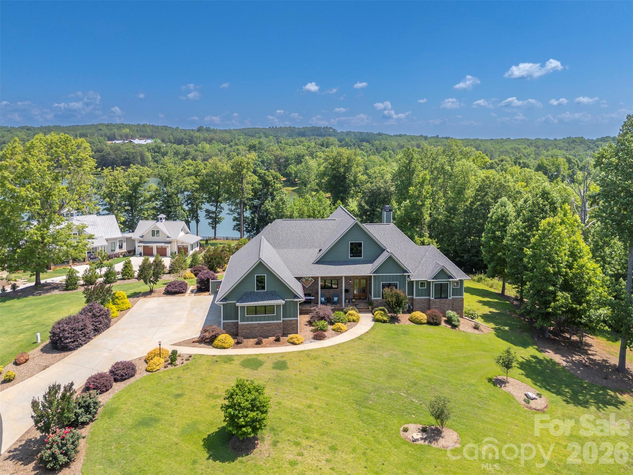 398 Mapleton Lane