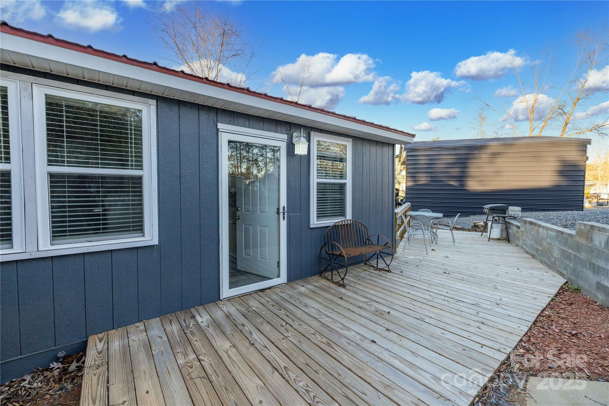 Twin Harbor - Residential