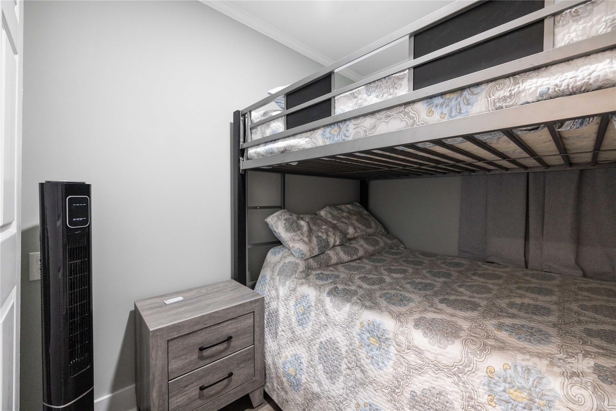 Twin Harbor - Residential