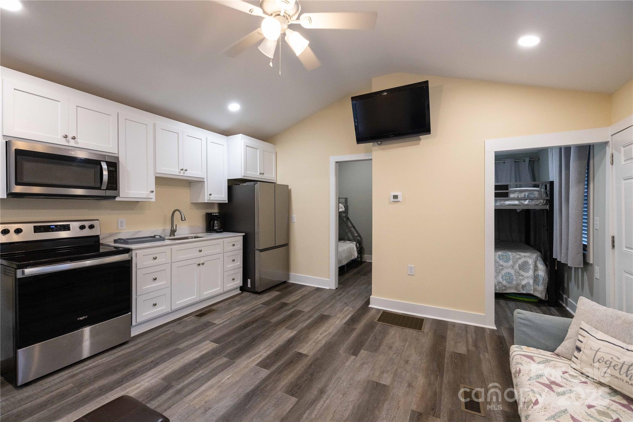 113 Hideaway Trail 94