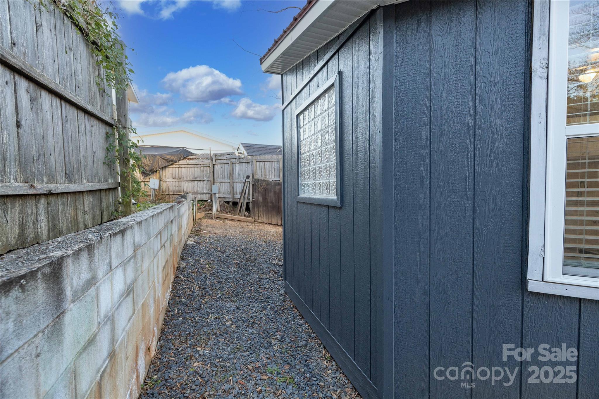 Twin Harbor - Residential