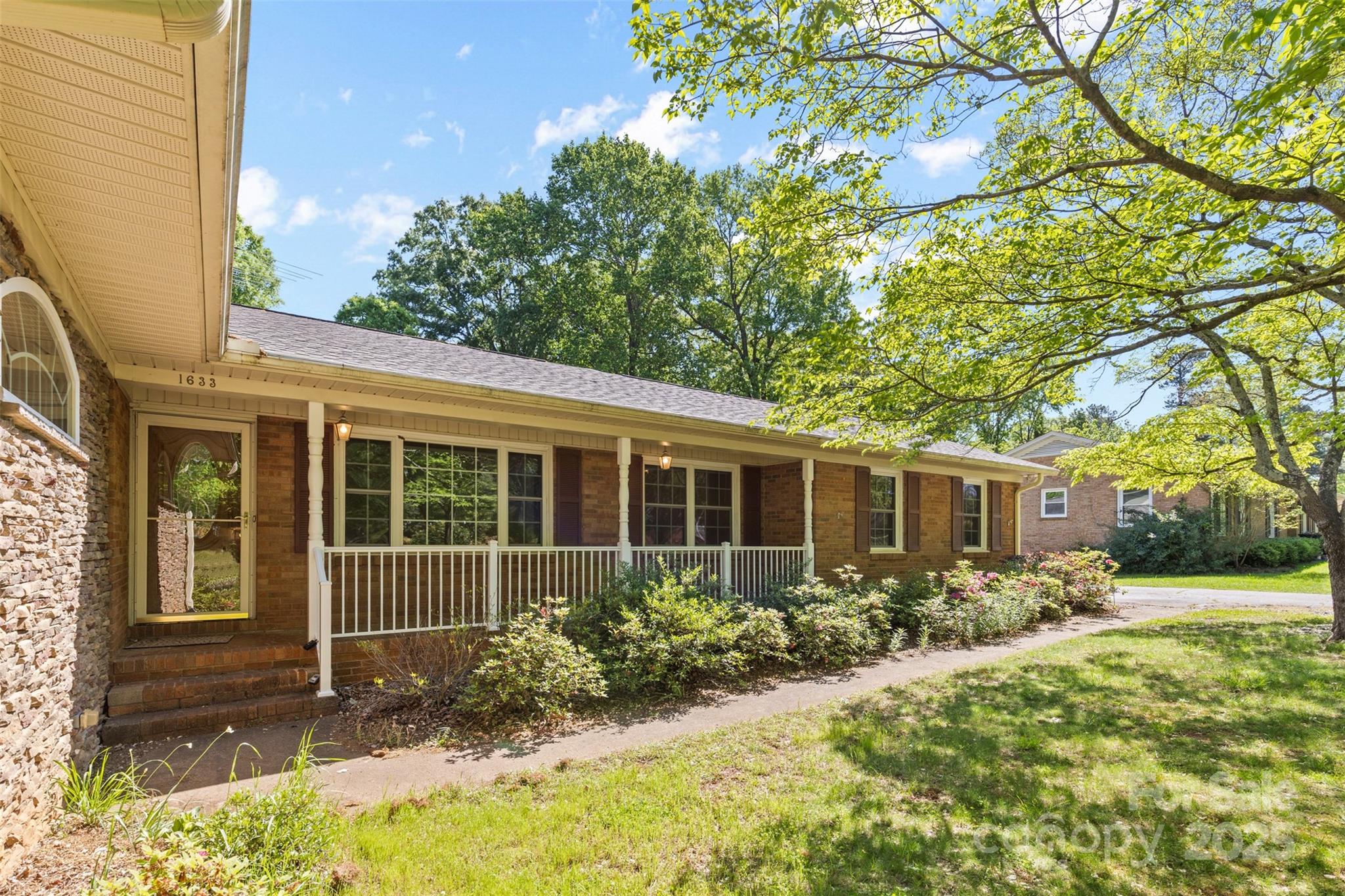 1633 Colony Road