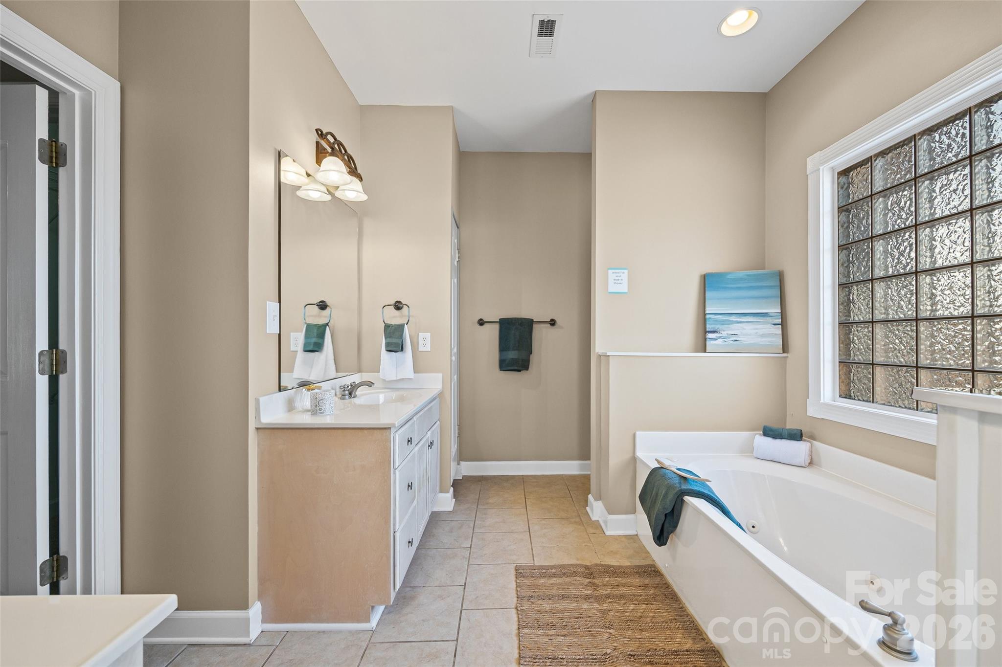 Clarendon Estates - Residential