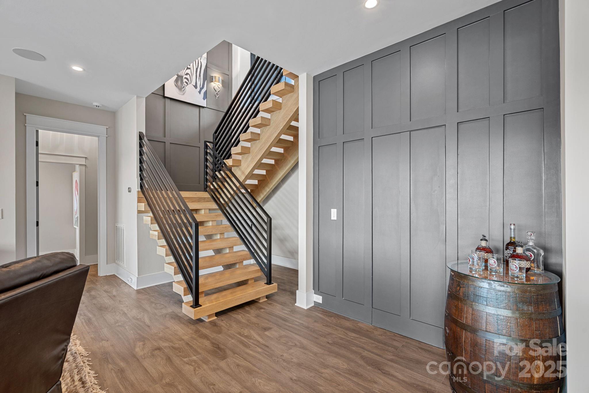 Enclave - Residential