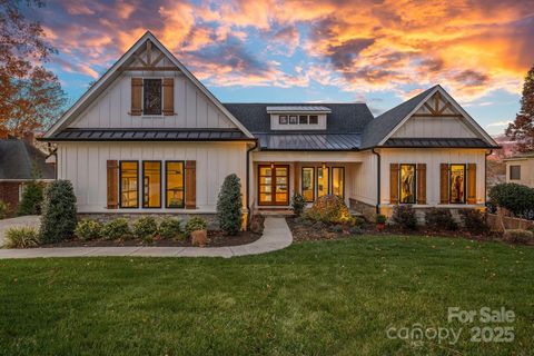 Photo of 162 W Maranta Road, Mooresville, NC 28117 (MLS # 4317741)