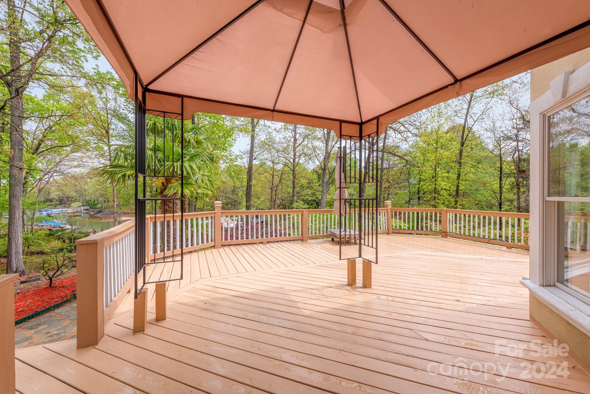 Waterford Point - Residential