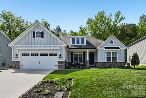 Photo of 2668 Poplar Cove Drive NW, Concord, NC 28027 (MLS # 4370149)