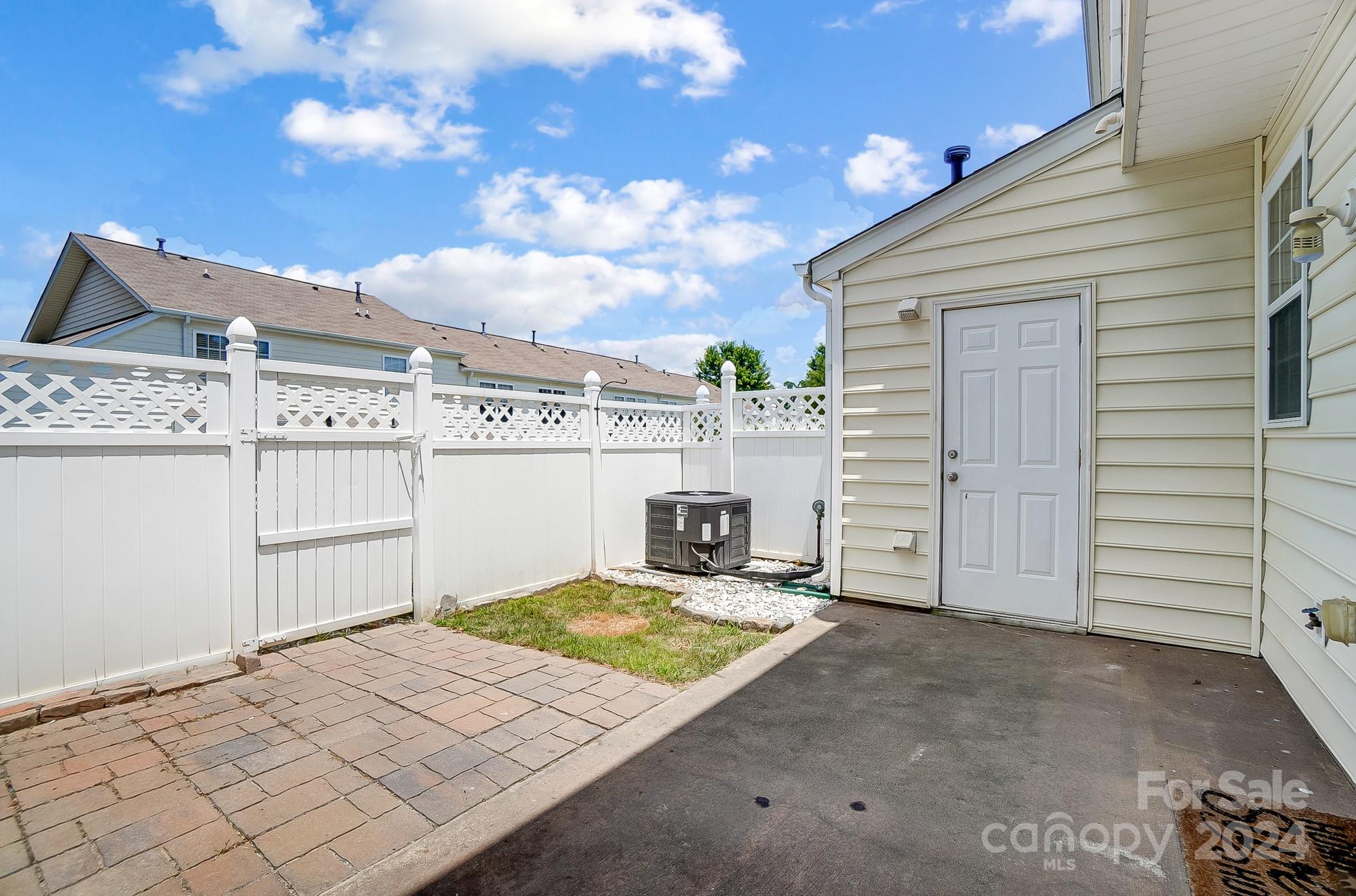 Fieldstone - Residential