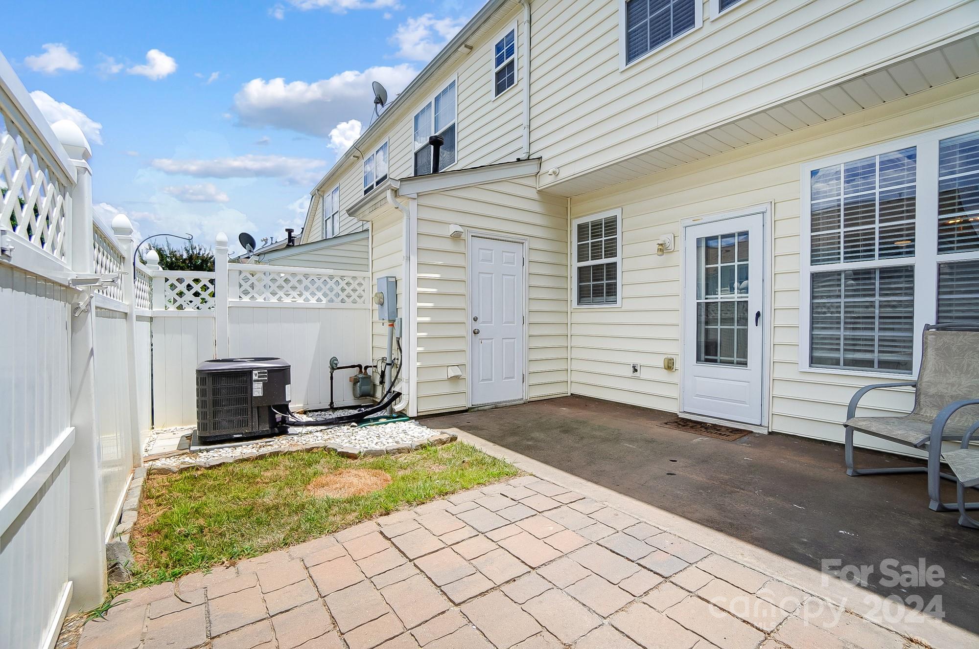 Fieldstone - Residential