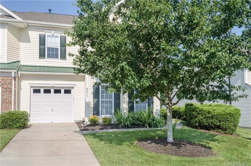 MOVE IN READY ! EXTREMELY HARD TO FIND END UNIT WITH LOCATION ! WONDERFUL HARDWOOD LAMINATE & NEW CARPET ON THE MAIN LEVEL. HOME HAS BEEN FRESHLY PAINTED IN A BEAUTIFUL NEUTRAL COLOR, AS WELL AS KITCHEN CABINETS, KIT BAR AREA. LIGHT BRIGHT & OPEN FLOOR PLAN. LIVING RM FIREPLACE WITH GAS LOGS. ROOF REPLACED IN 2014.  SIDE ENTRY, PRIVATE EXTENTED PATIO, YARD & CORNER LOT. CLOSE TO EVERYTHING, MINUTES TO BALLANTYNE W/GREAT SHOPPING AND RESTURANTS, I-485, APPROX 35 MIN TO DOUGLAS INT AIRPORT & MORE.