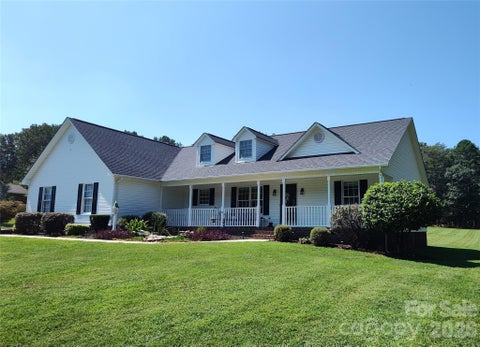 Photo of 4005 Davis Road, Maiden, NC 28650 (MLS # 4422745)