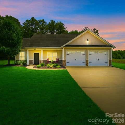 Photo of 2100 Waterford Pointe Road, Lexington, NC 27292 (MLS # 4403747)
