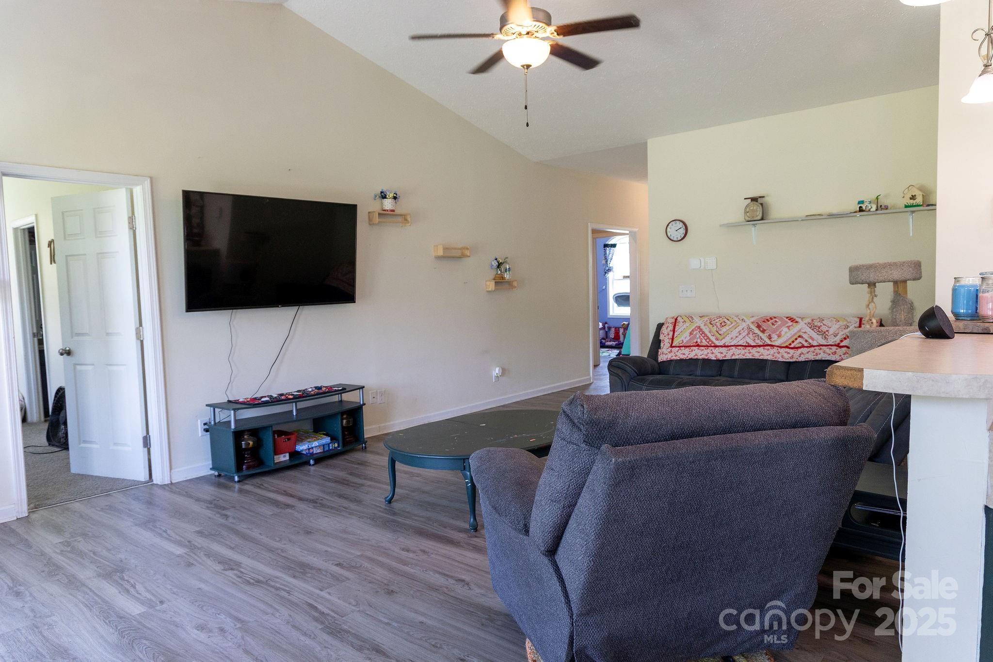 1809 Samantha Place