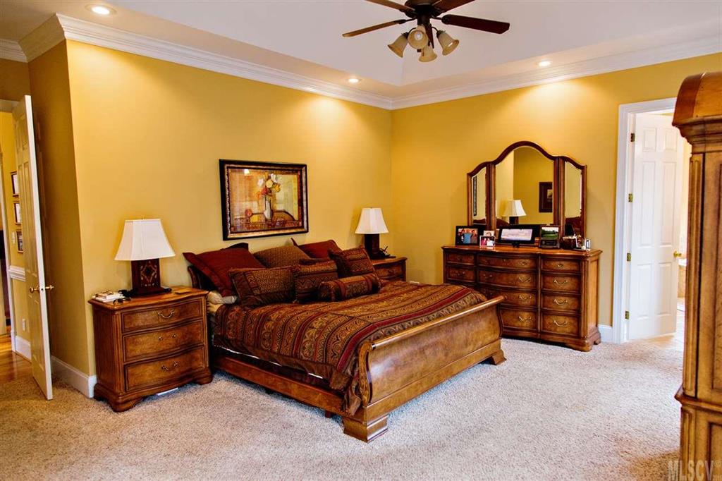 Moores Ferry - Residential