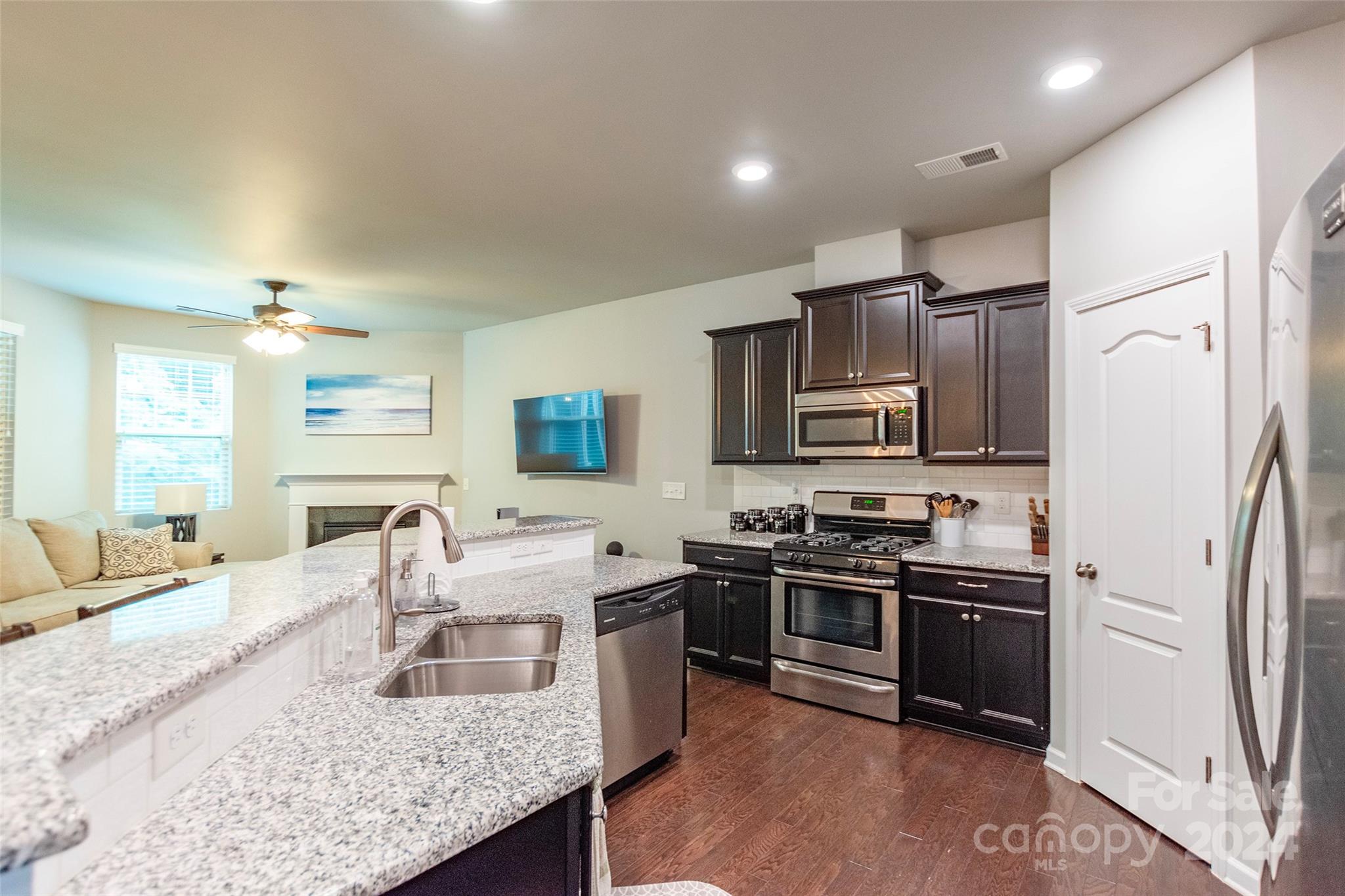 The Grove - Residential