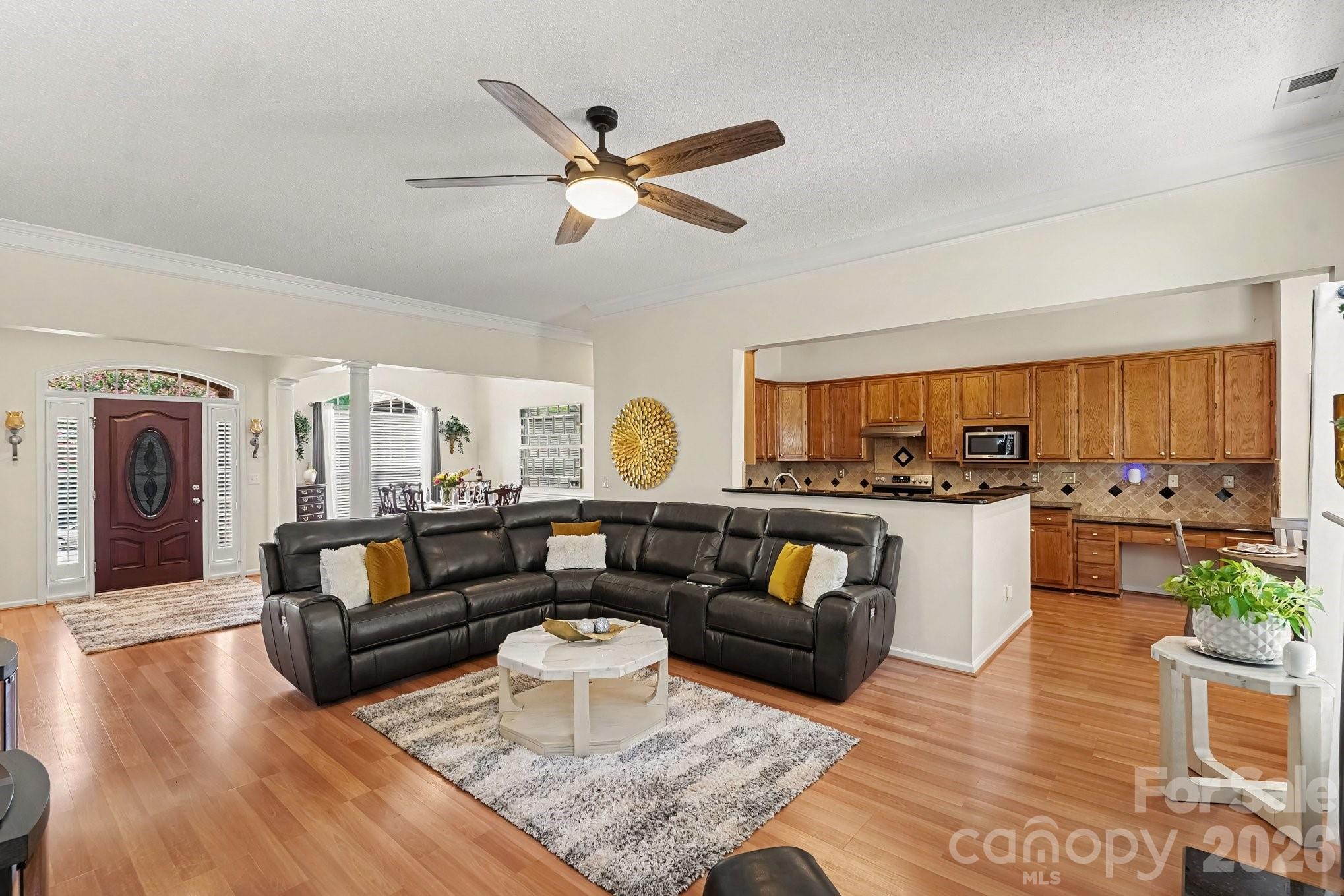 1523 Sweetgum Lane
