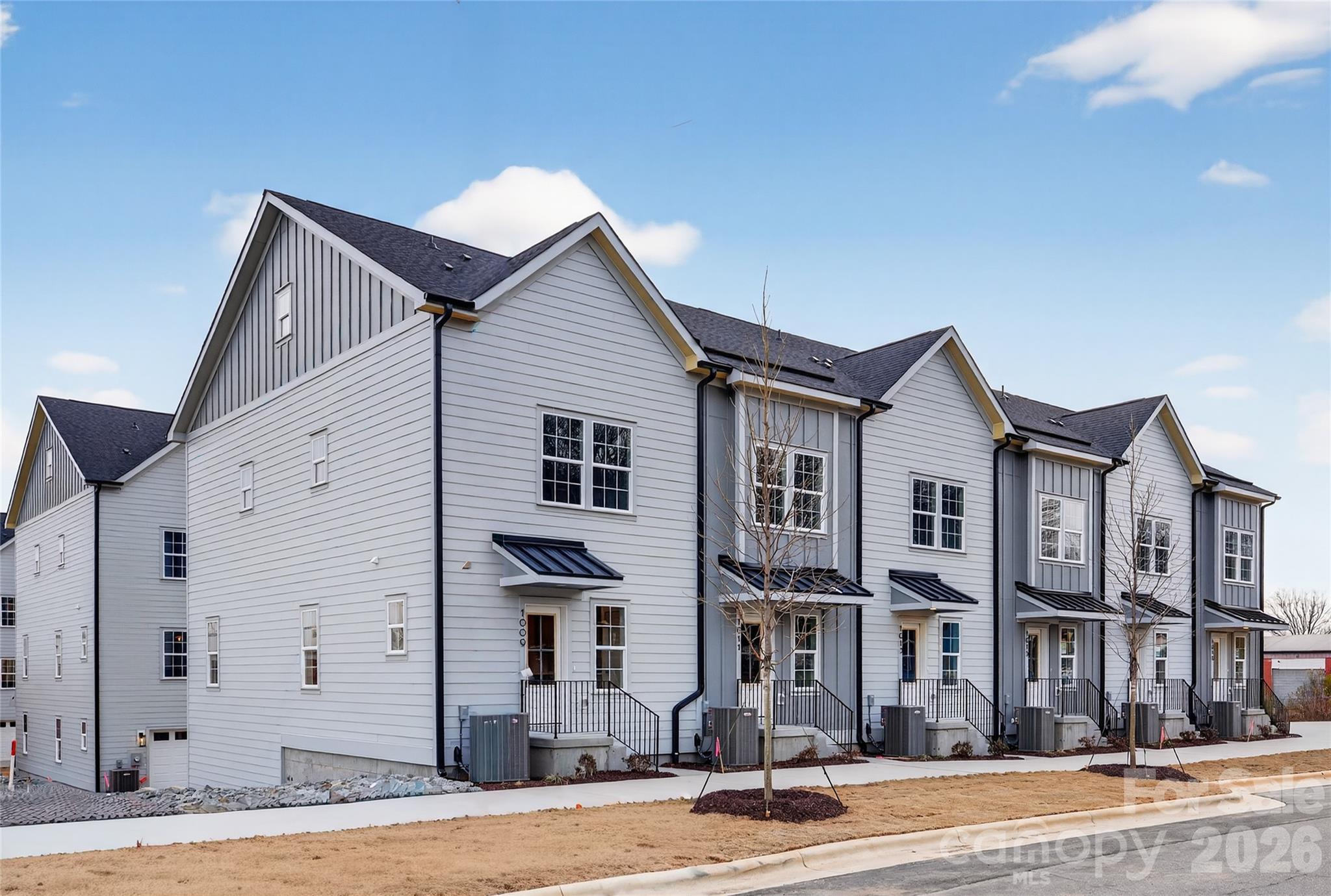 1013 Carter Avenue 34