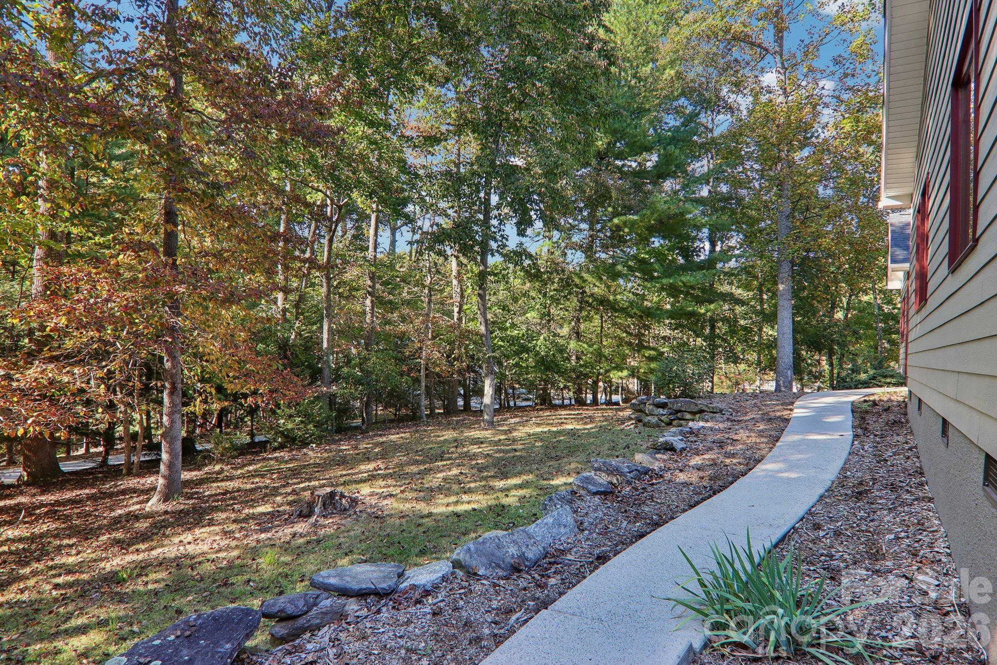 411 Alta Circle
