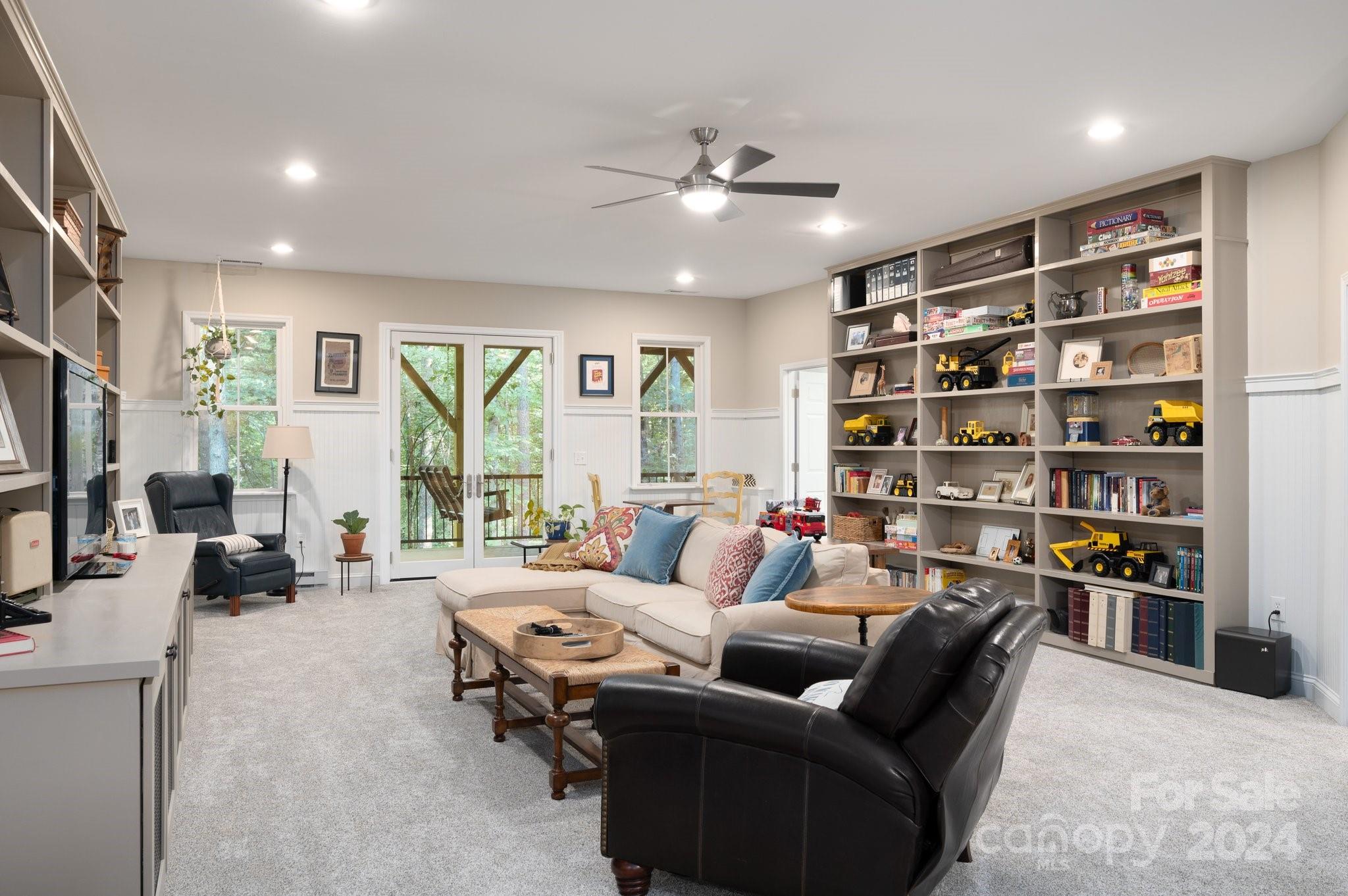 Biltmore Lake - Residential