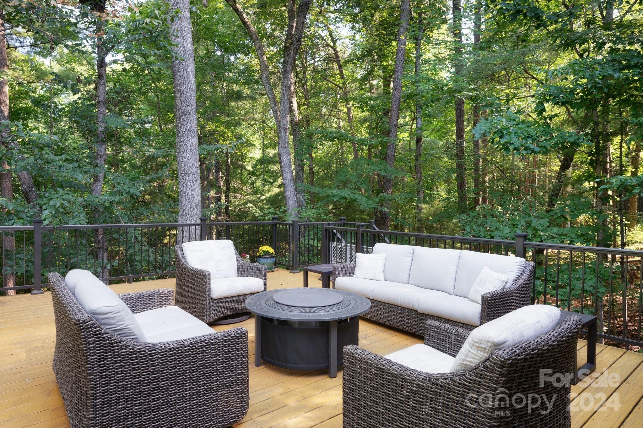 Biltmore Lake - Residential