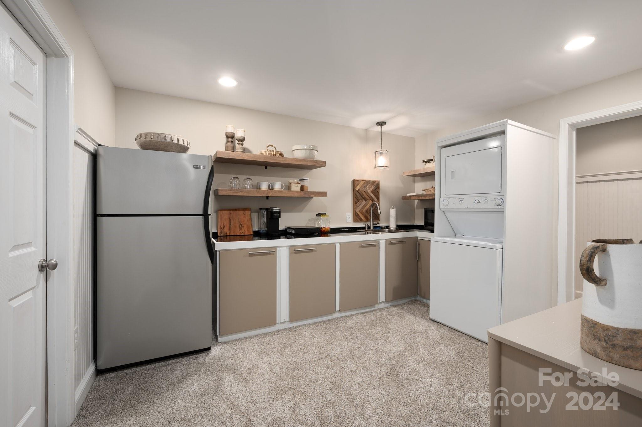 Biltmore Lake - Residential